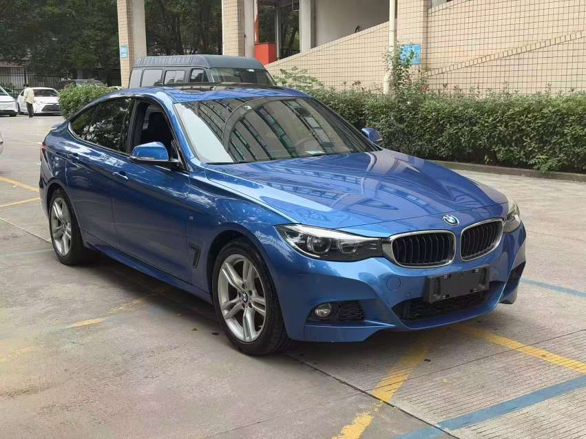 BMW 3 Series GT 2019 320i GT M Sport Package 2