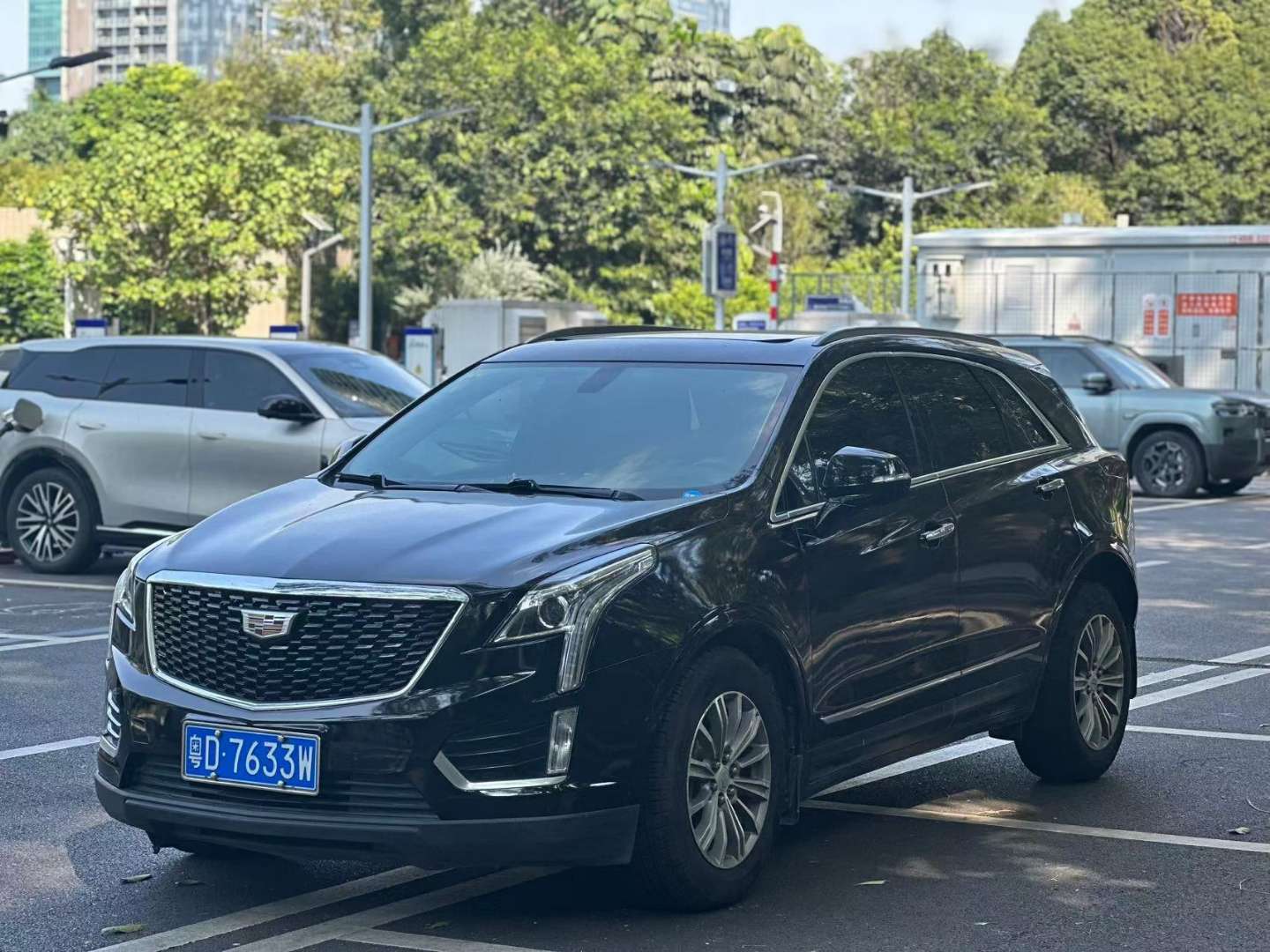 Cadillac XT5 2.0T Luxury Edition 2