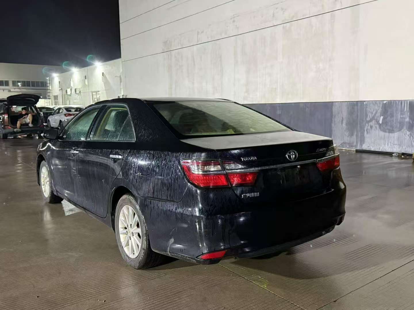 Toyota Camry 2015 2.0E Power Sunroof 9