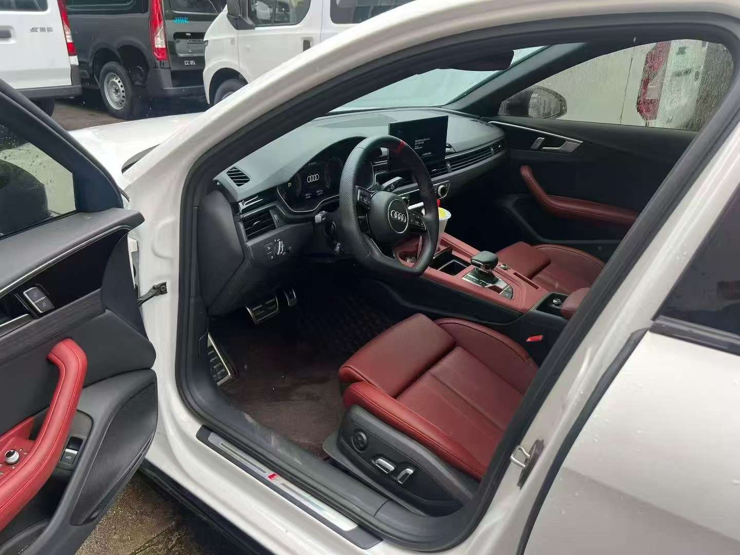 Audi A4L 4