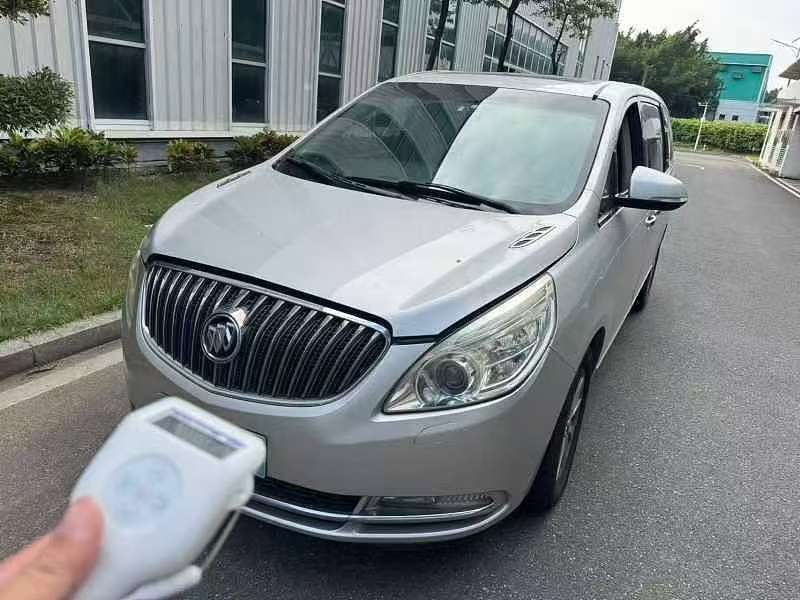 Buick GL8 2.4L LT Luxury Business Executive Edition