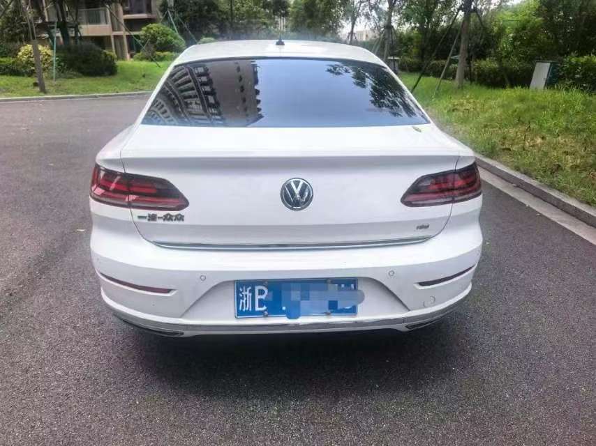Volkswagen CC 2.0T 330 TSI Elegance 4