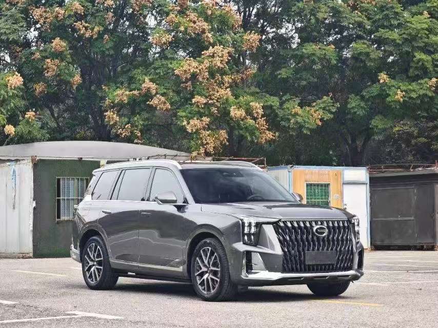 GAC GS8 2022 Hybrid 2WD Premium 6-Seater 3