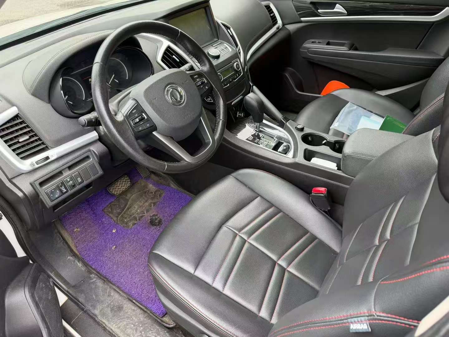 Dongfeng AX7 8