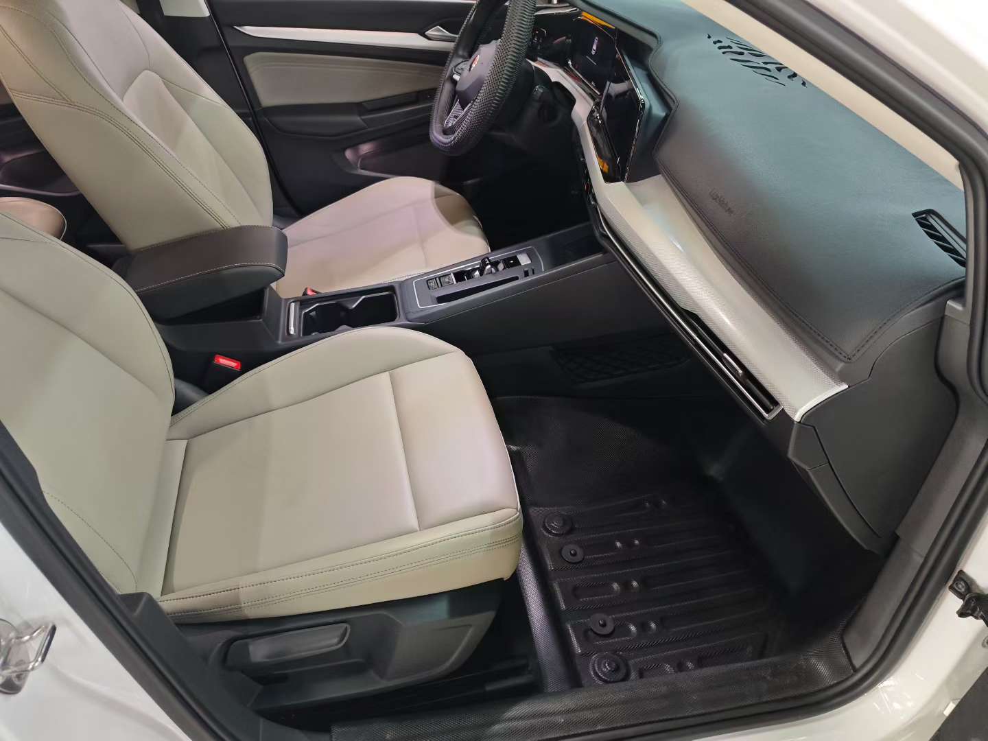 Volkswagen Golf 2