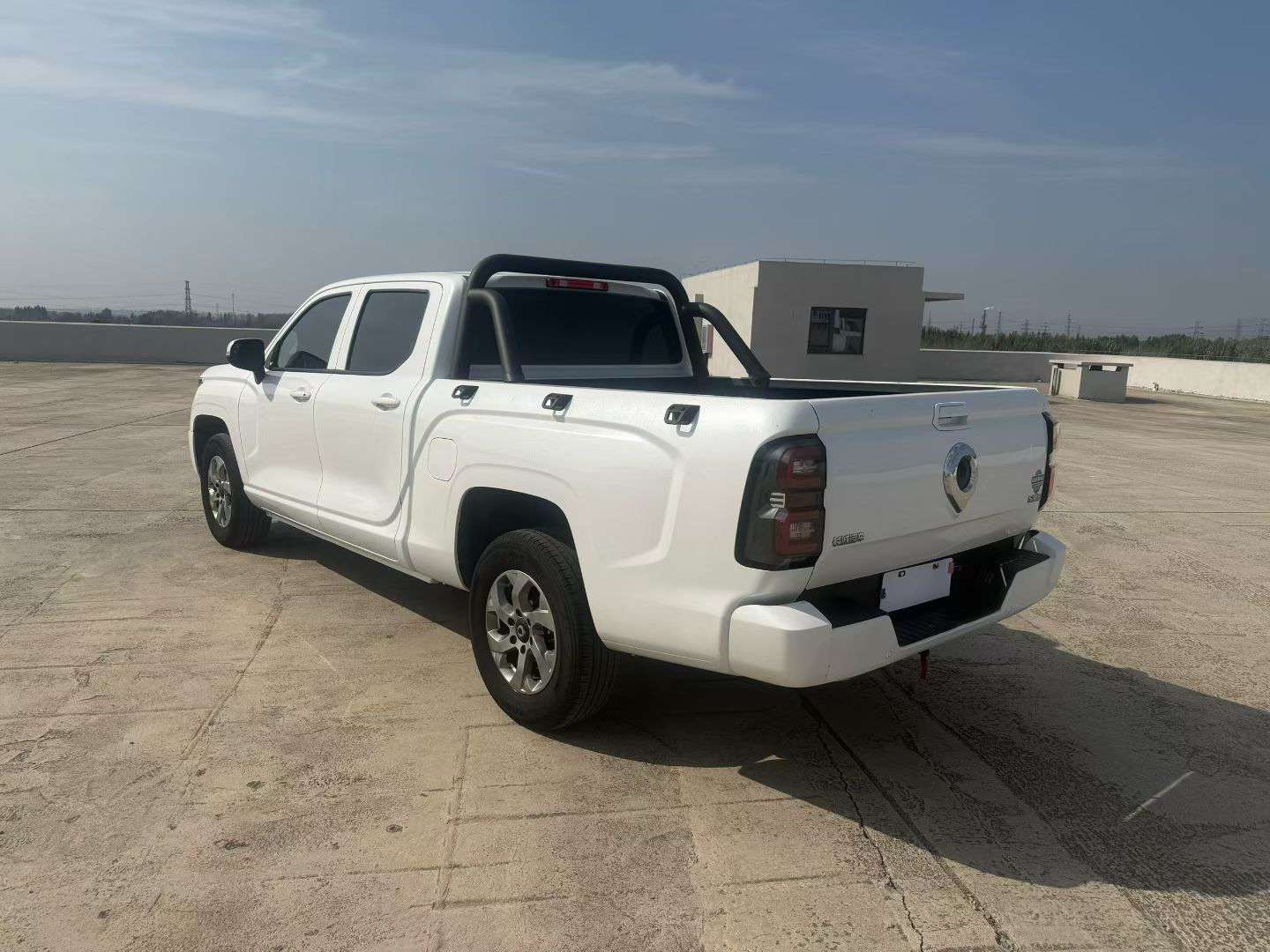 Great Wall King Kong Gun 2.0T Manual Diesel 4WD Elite Long Box 9