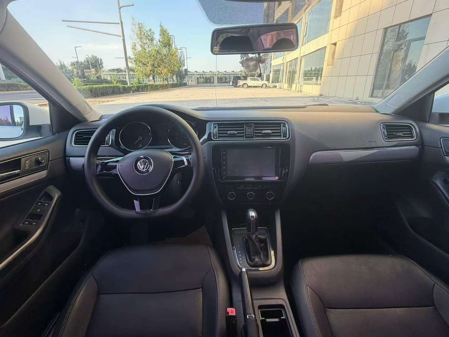 Volkswagen Sagitar 2016 1.4T Automatic 6