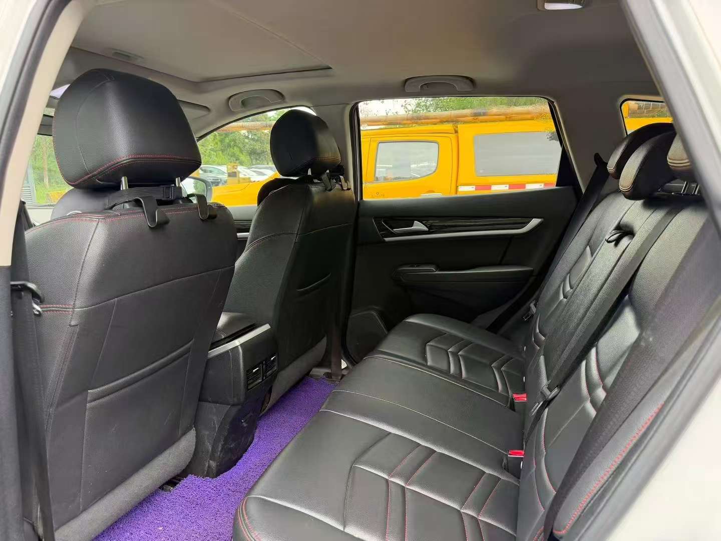Dongfeng AX7 7