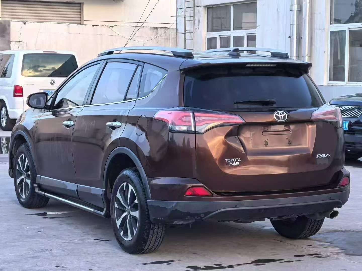 Toyota RAV4 2017 2.0 Automatic Sunroof 9