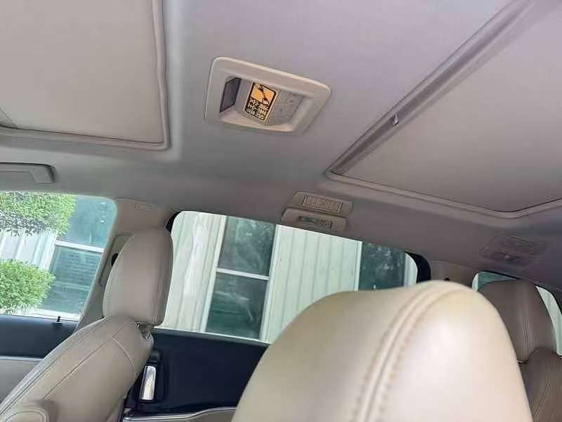 Buick GL8 2.4L LT Luxury Business Executive Edition 7