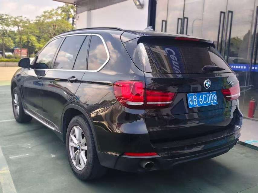 BMW X5 2014 35i Elegant 3