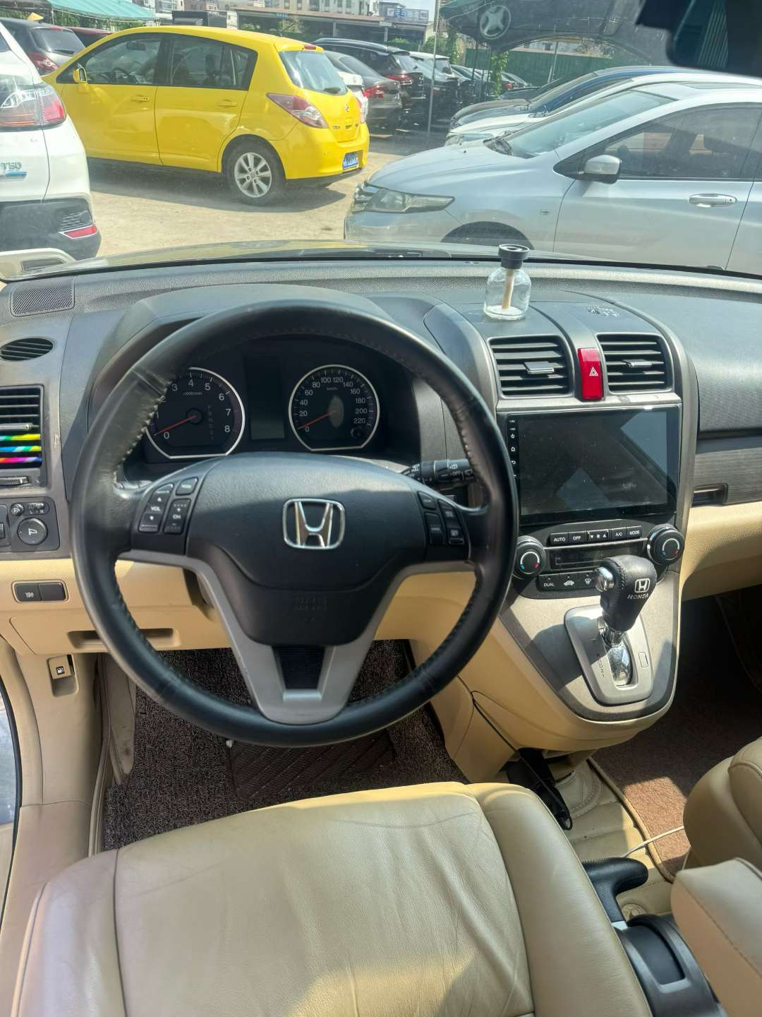 Honda CRV 2.4 AWD Luxury Edition 5