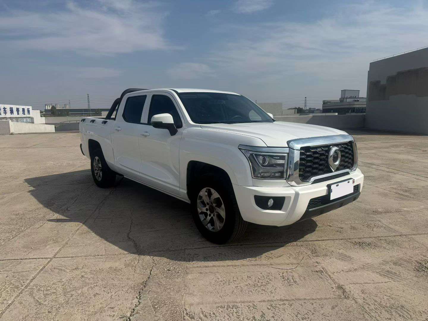 Great Wall King Kong Gun 2.0T Manual Diesel 4WD Elite Long Box 3