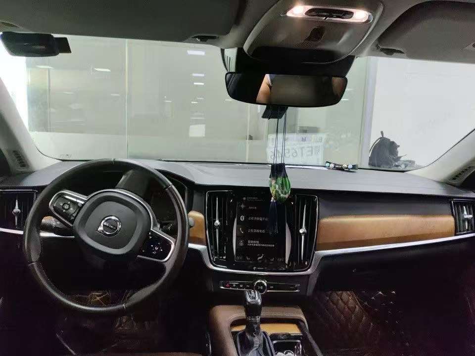 Volvo S90 Zhiyuan Luxury Edition 5