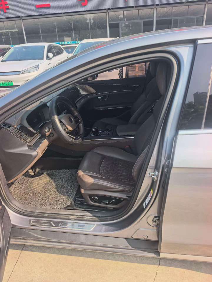 BYD Han EV Premium Edition 5
