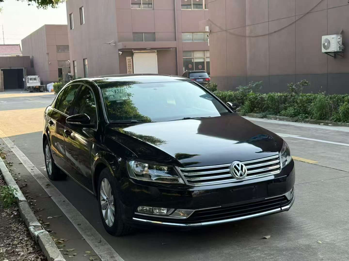 Volkswagen Magotan 2016 1.8T Automatic Sunroof 3