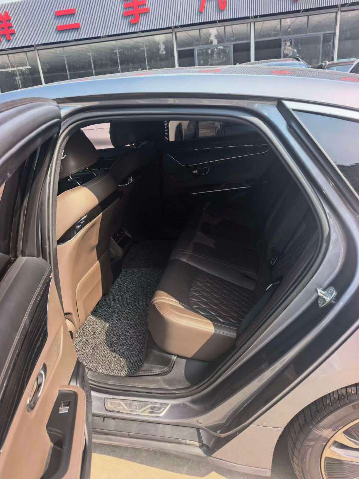 BYD Han EV Premium Edition 6