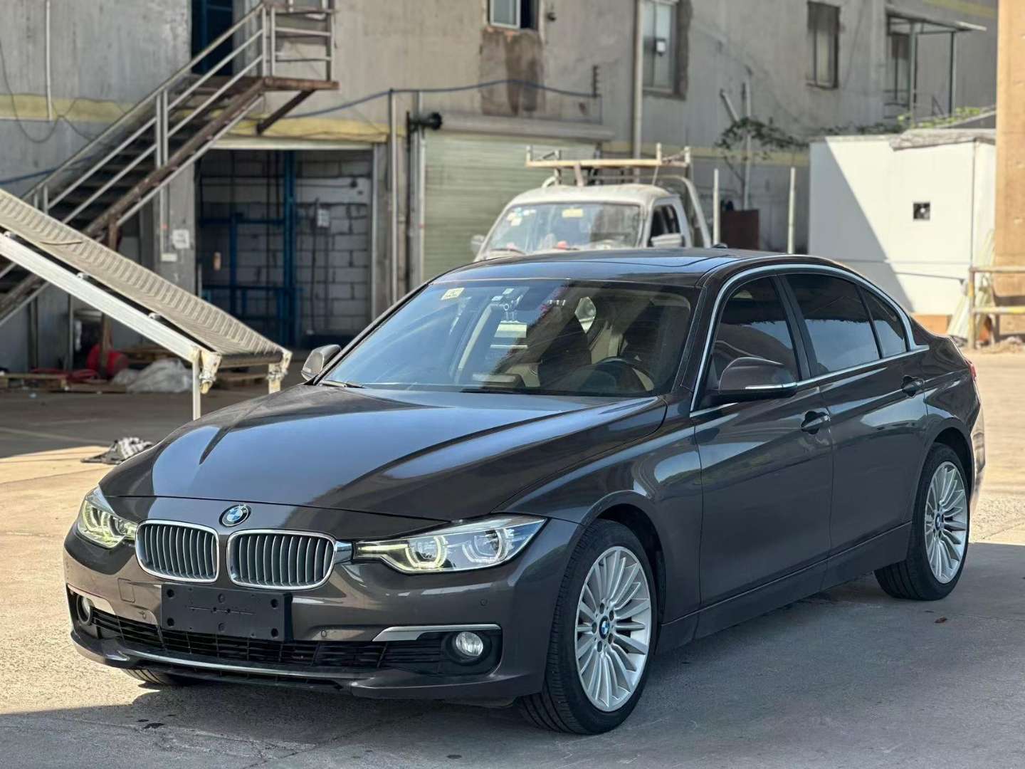 BMW 3 Series 320Li 2.0T Sport