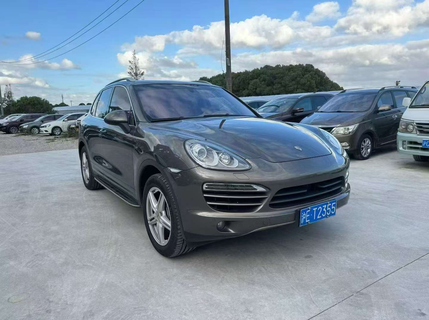 Porsche Cayenne 2012 High Trim with Chassis Lift BOSE Audio 3