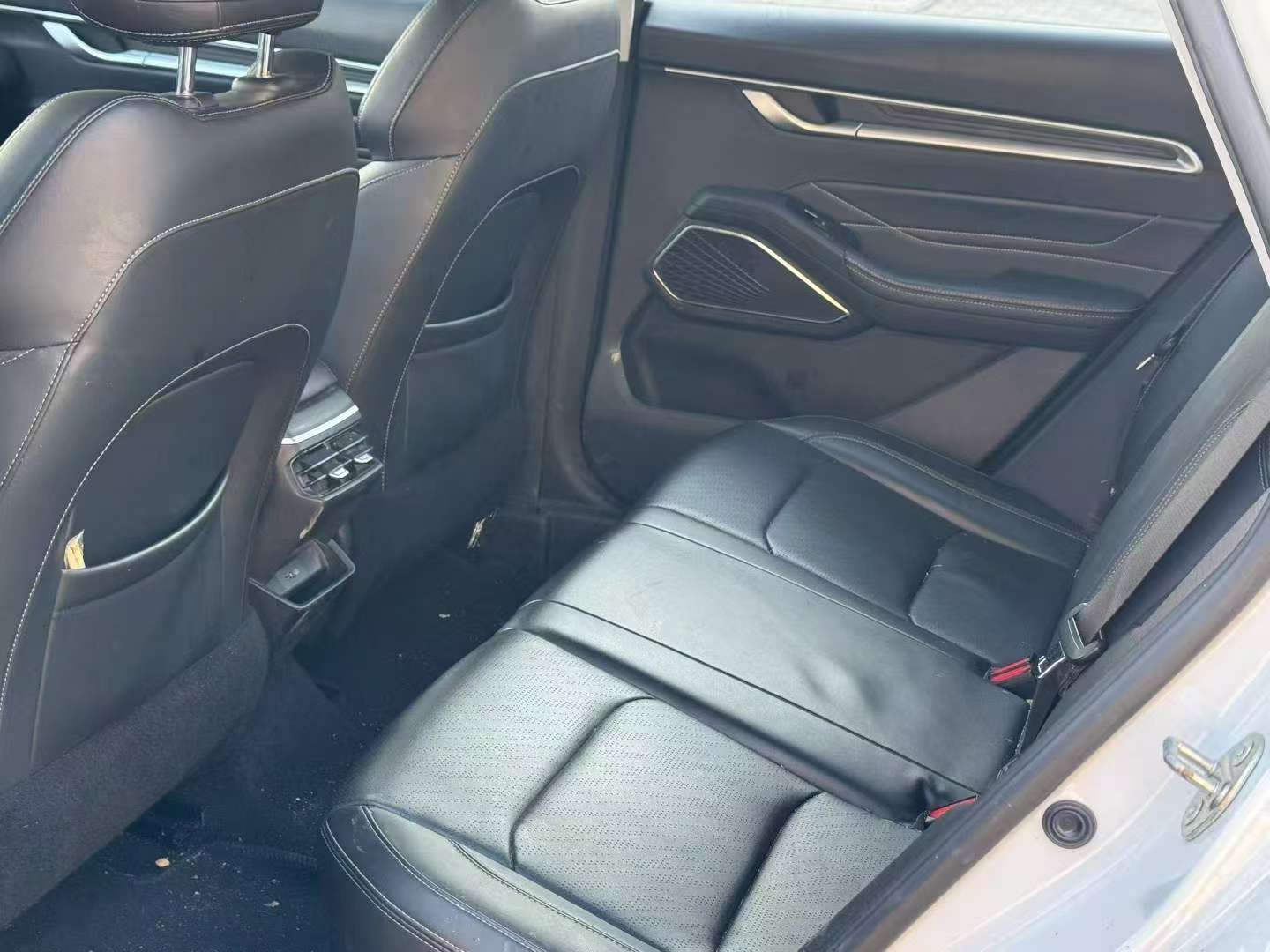 Geely Emgrand 2022 4th Gen 5