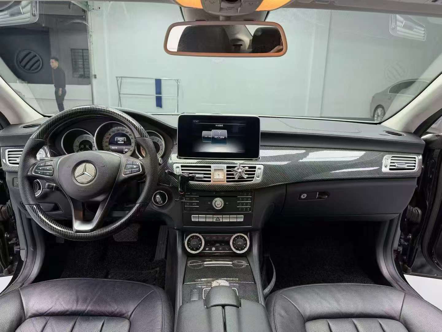 Mercedes-Benz CLS 8