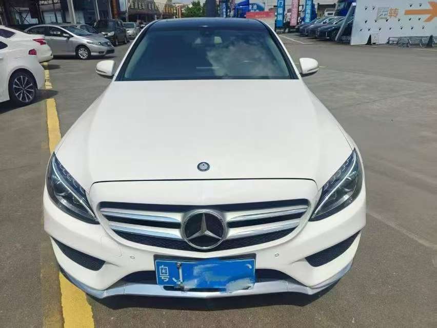 Mercedes-Benz C-Class 2015 C180L Sport 3