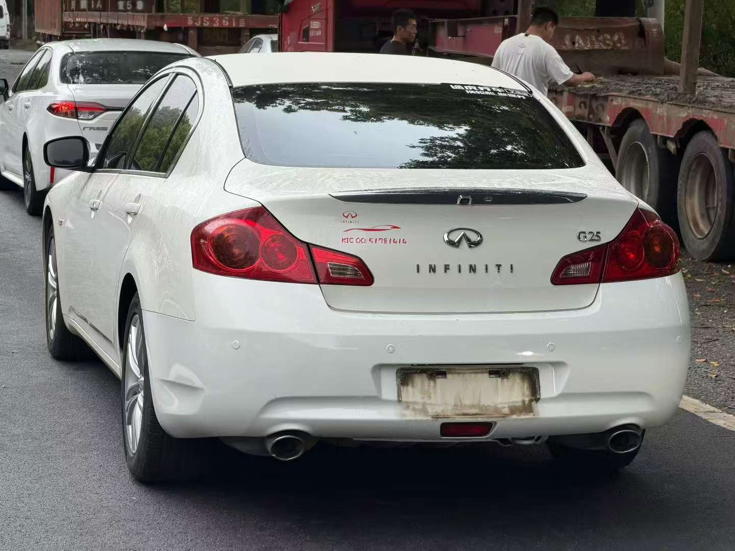 Infiniti G25 5