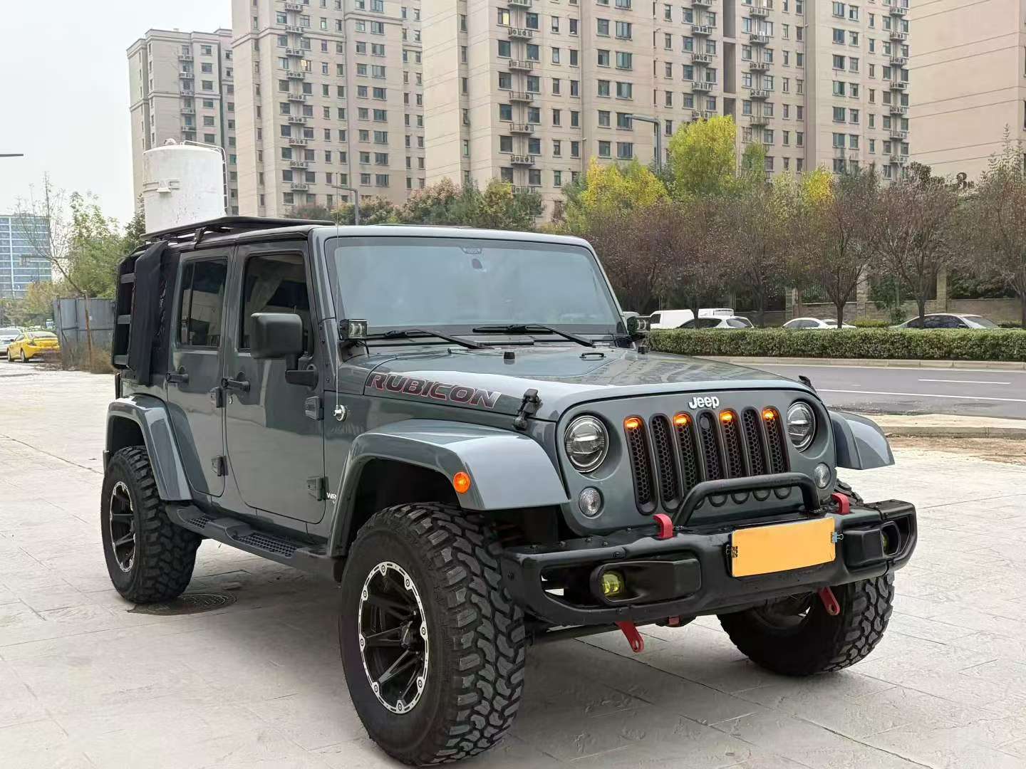 Jeep Wrangler 2014 3.0L Automatic 4WD 4-Door Sahara