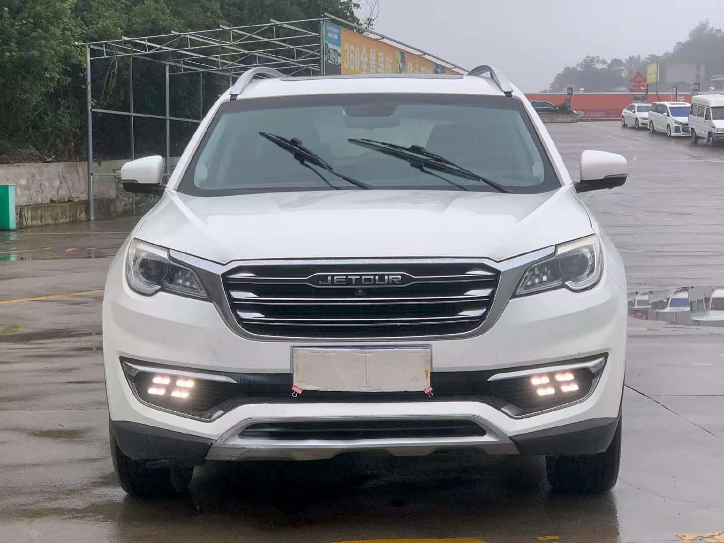 Jetour X70 2