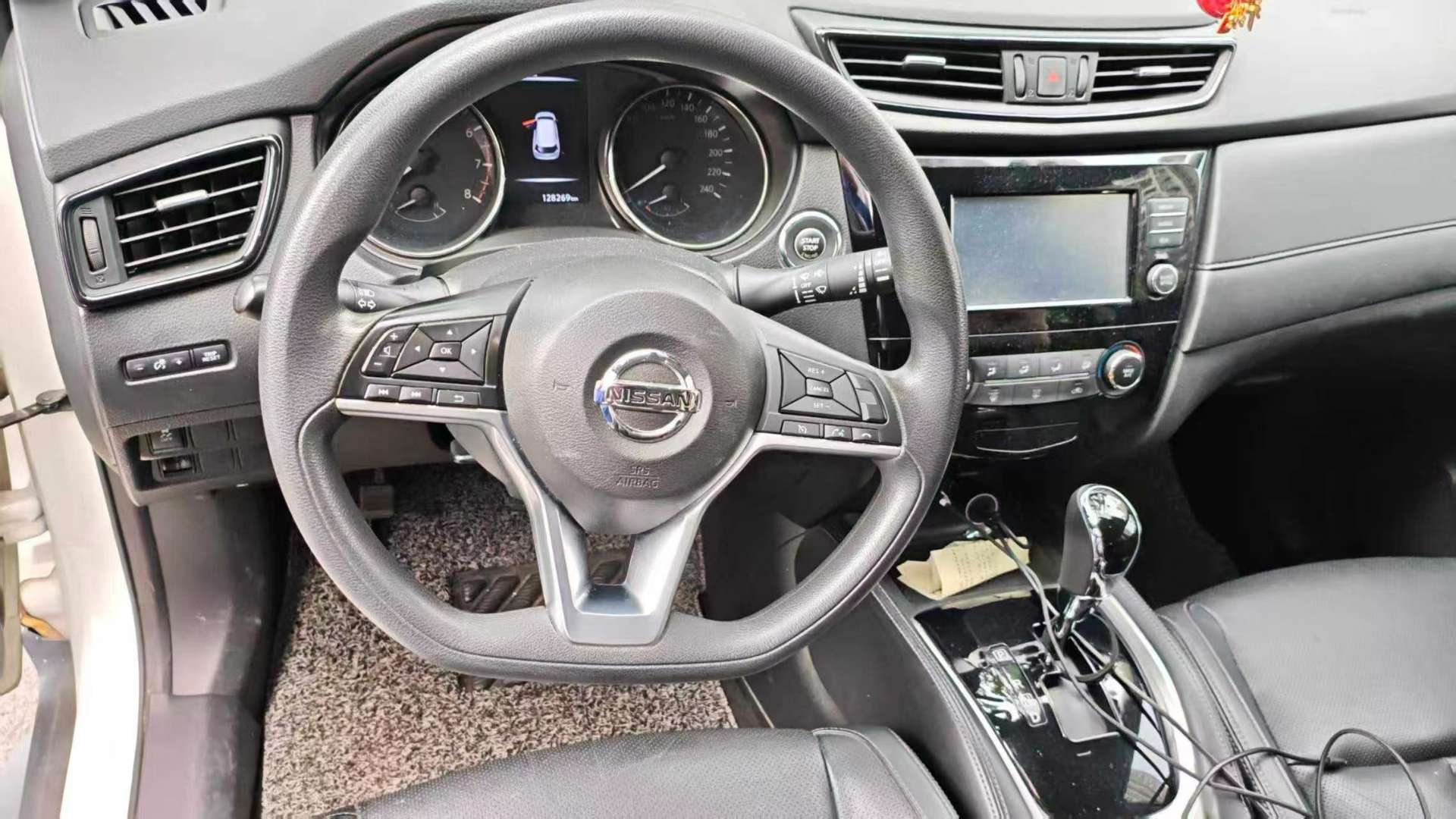 Nissan X-Trail 2.0L 2WD Comfort 6