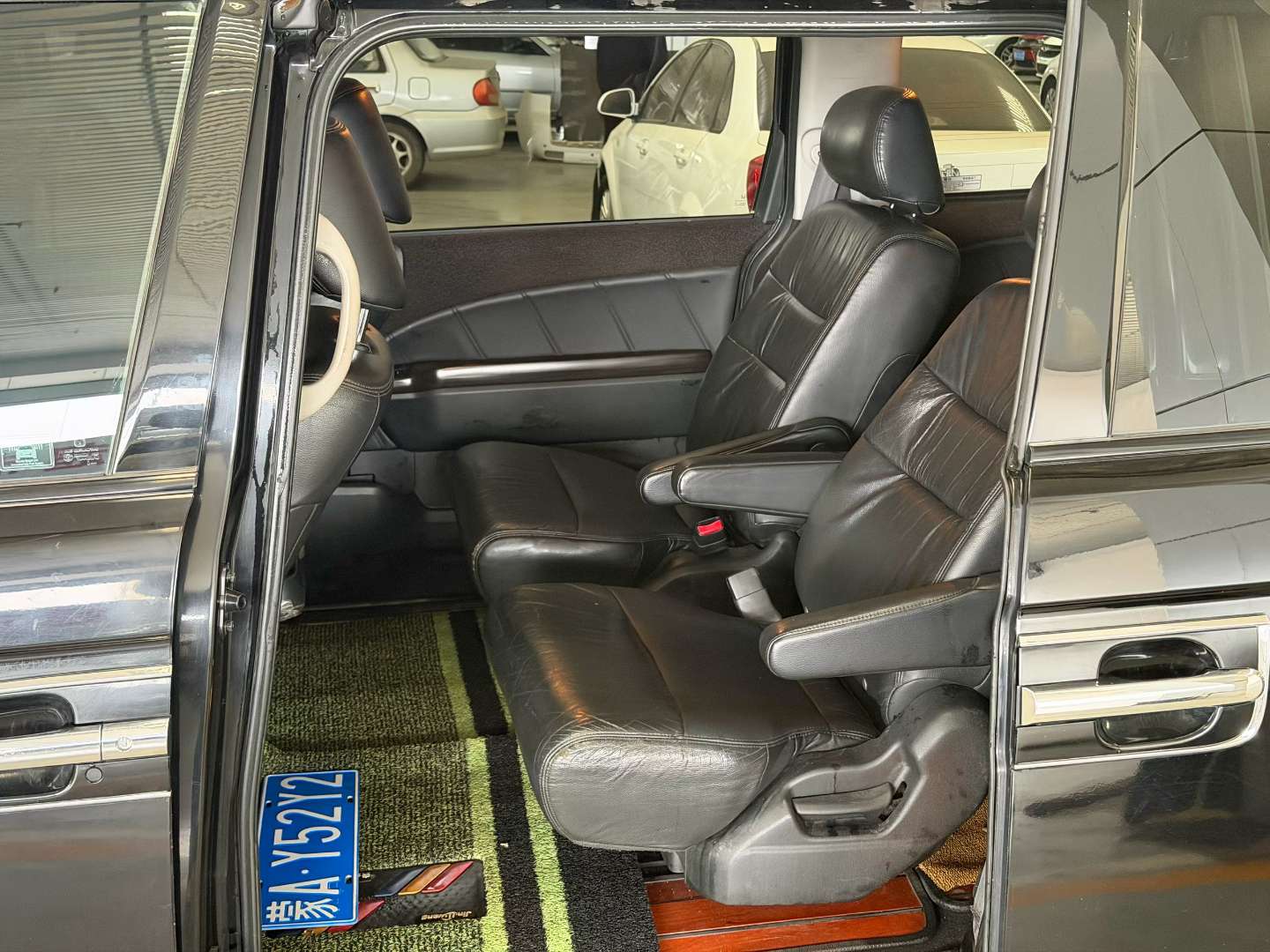 Honda Elysion 5