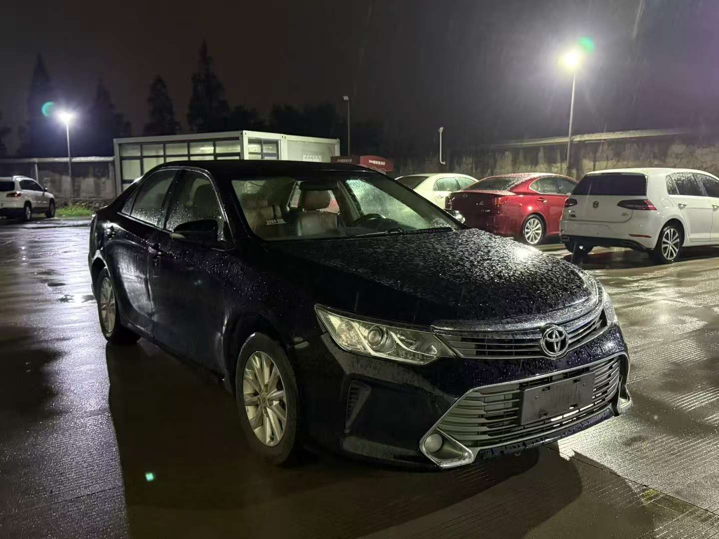 Toyota Camry 2015 2.0E Power Sunroof