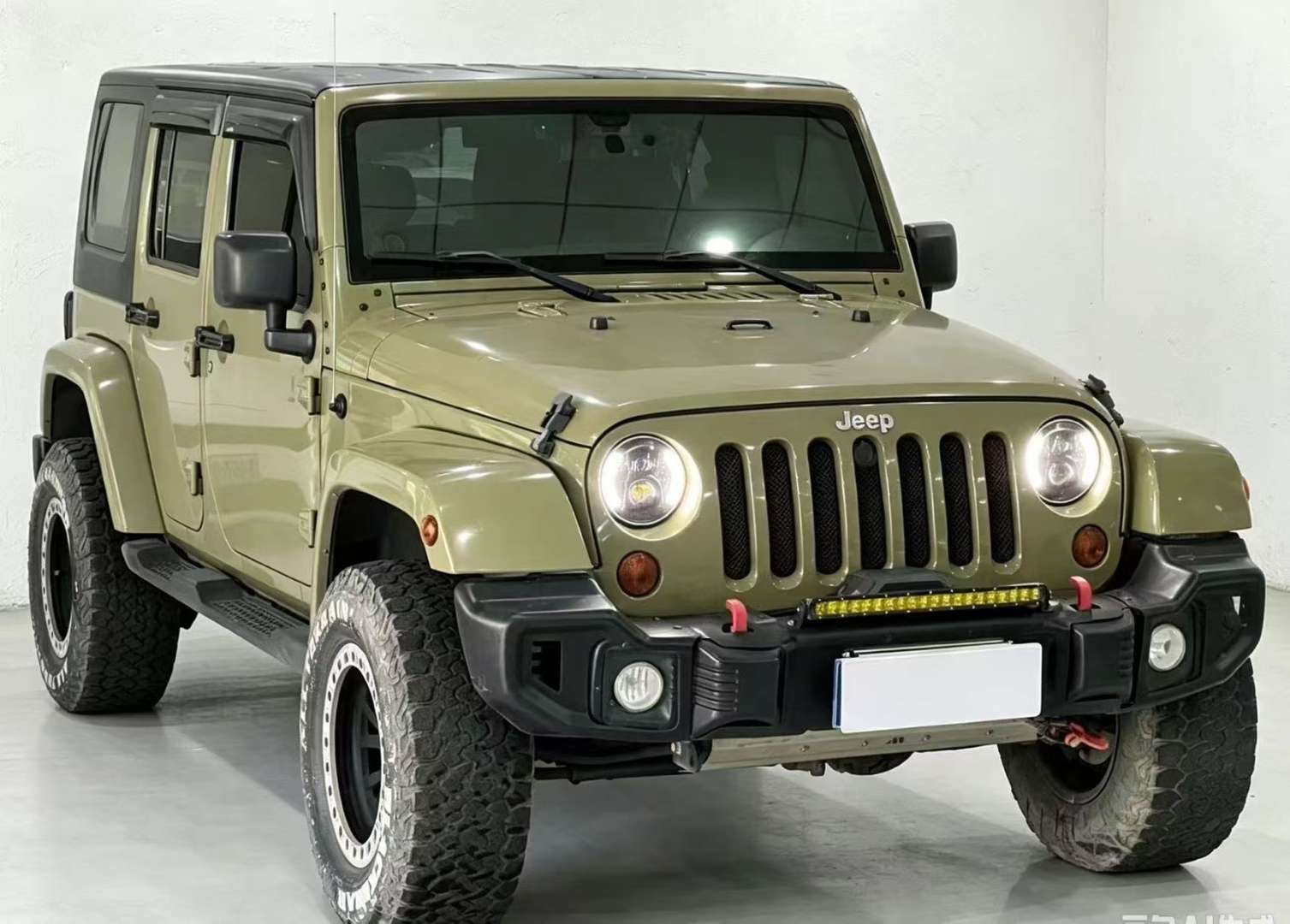 Jeep Wrangler 2