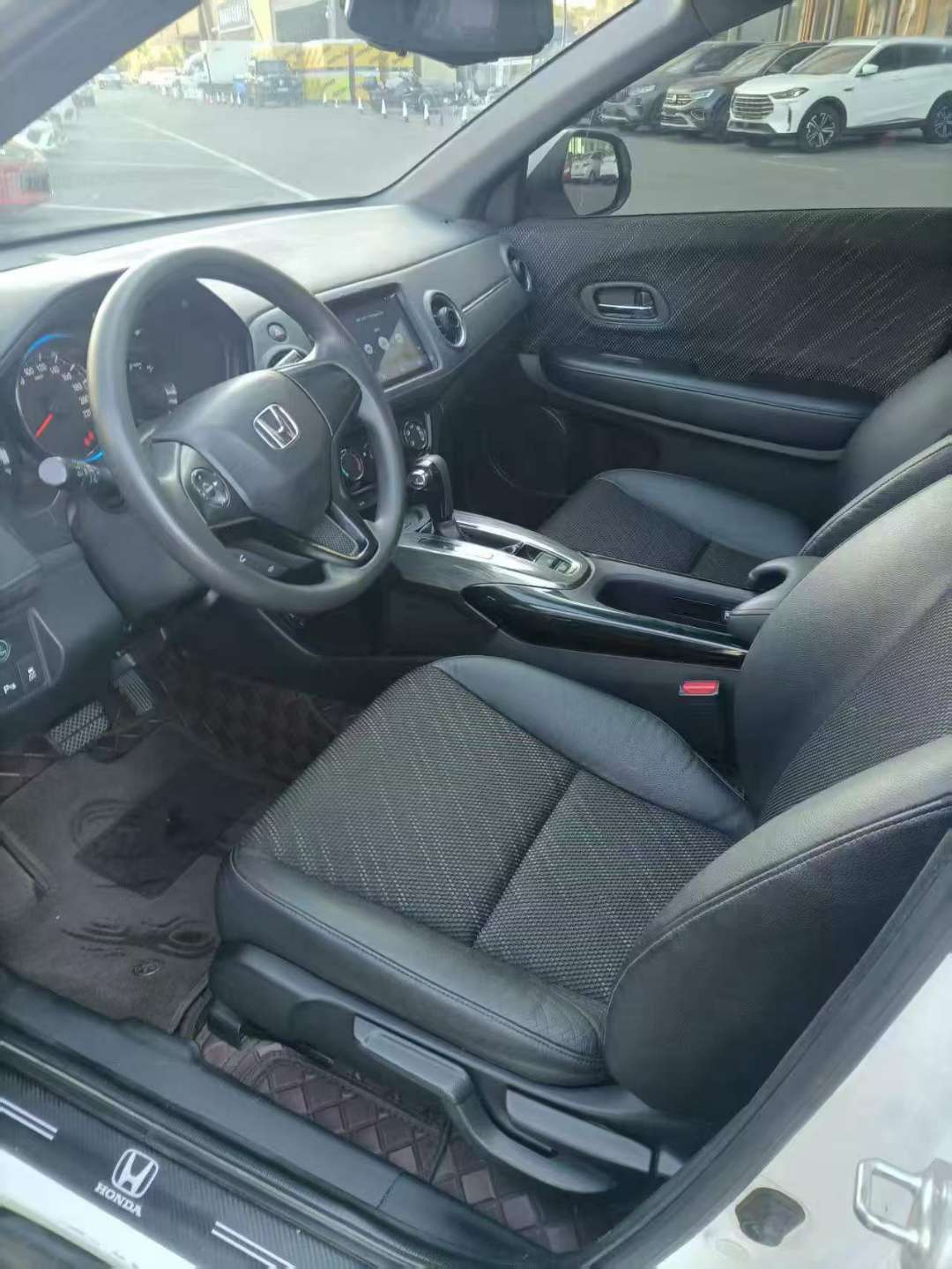 Honda XR-V 1.8L Automatic Panoramic Sunroof 7