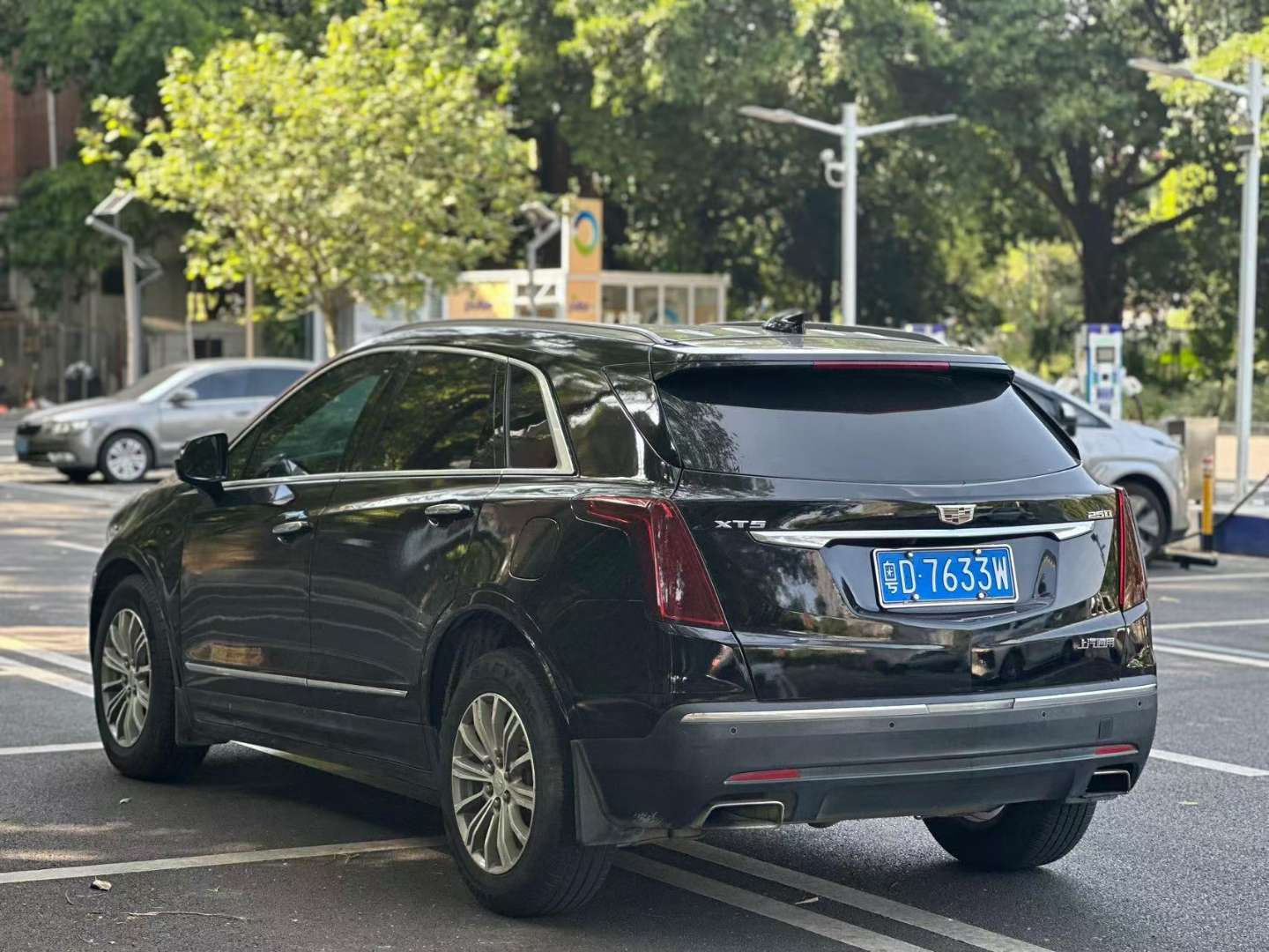 Cadillac XT5 2.0T Luxury Edition 4