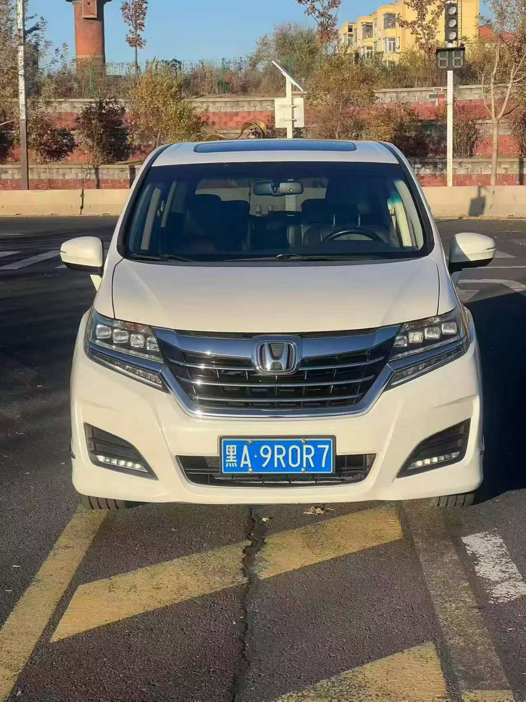 Honda Elysion 2017 Luxury Edition 2.4 Automatic