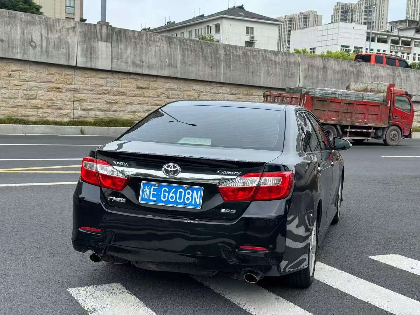 Toyota Camry 2012 2.0L Automatic Sunroof Trim 7