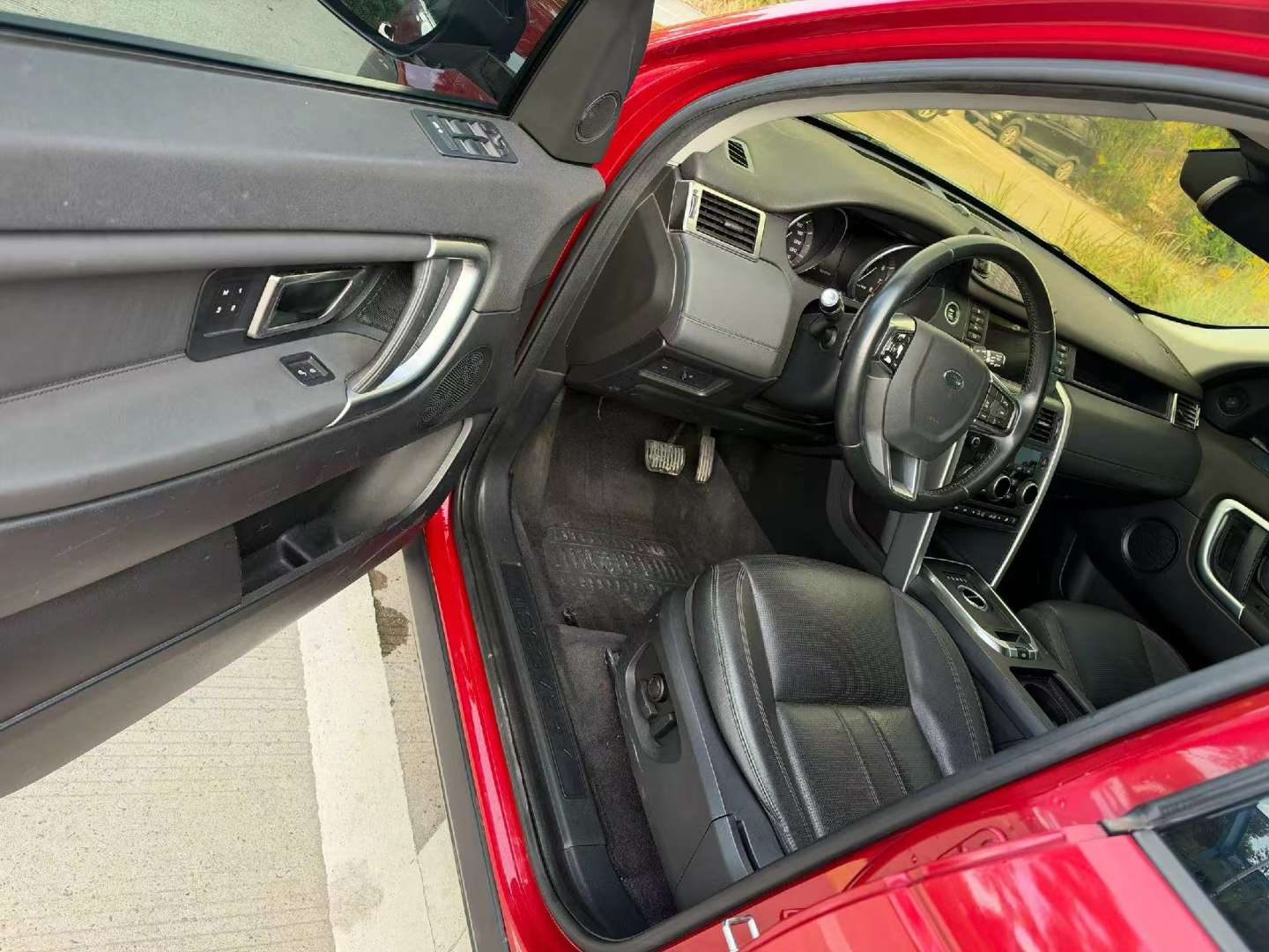 Land Rover Discovery Sport 5