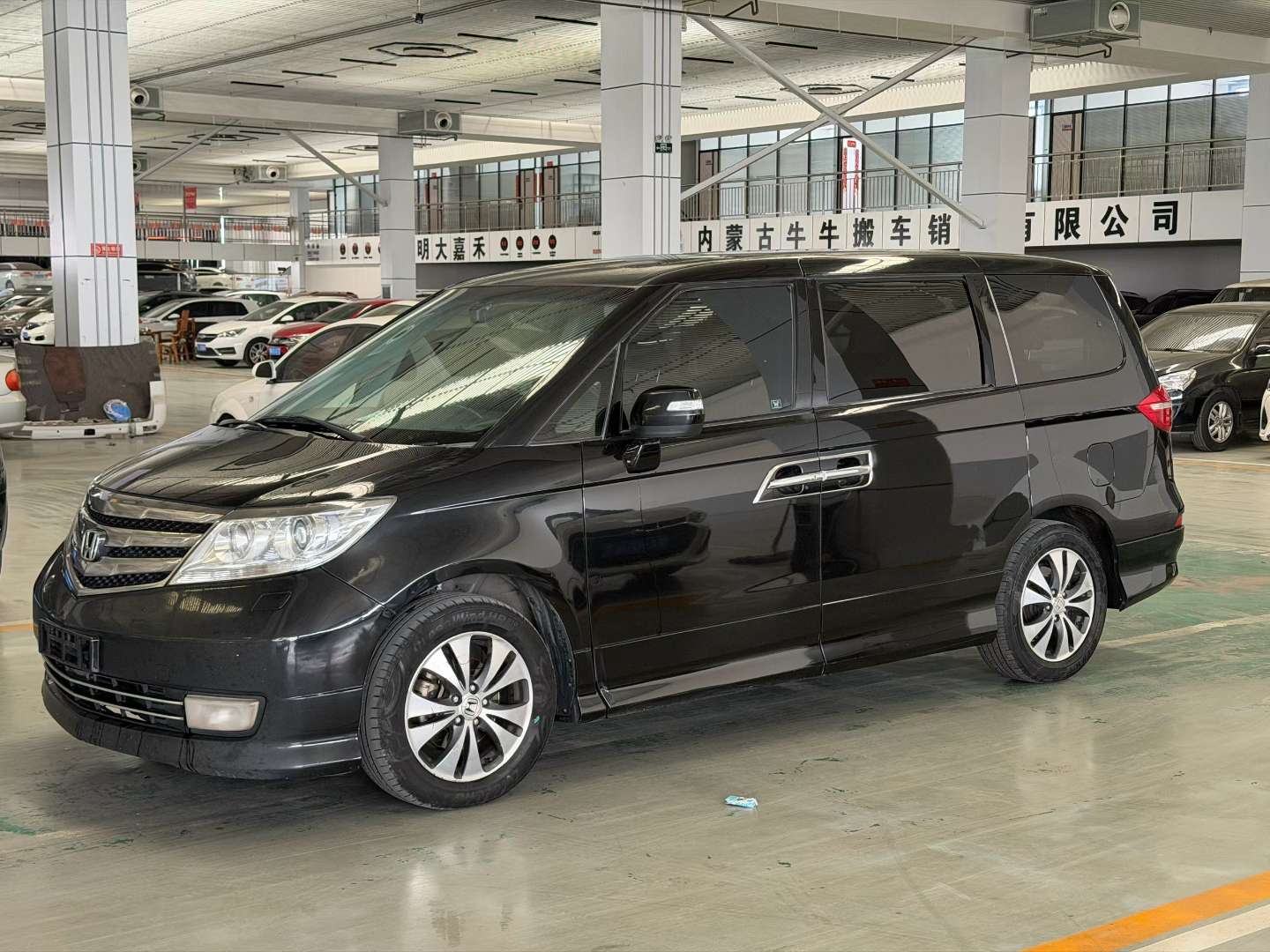 Honda Elysion 3
