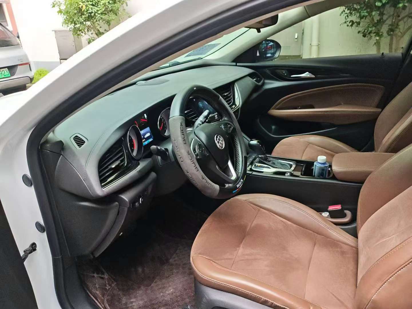 Buick Regal 1.5T Elite 9