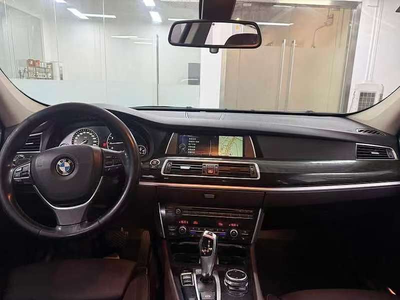 BMW 5 Series GT 2014 528i Luxury 5