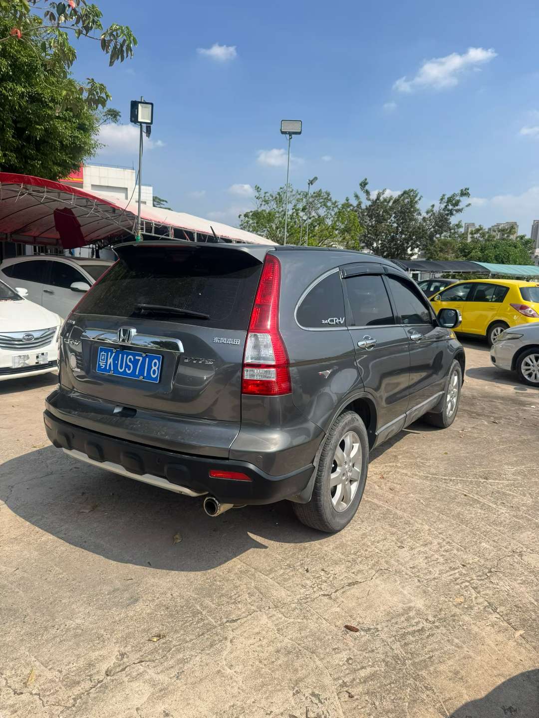 Honda CRV 2.4 AWD Luxury Edition 7