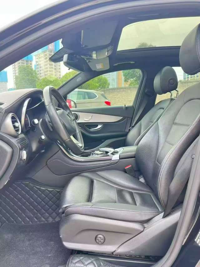 Mercedes-Benz GLC 2.0T Automatic AWD 9
