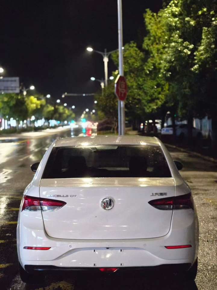 Buick Excelle 2021 1.5L Four-Cylinder 5