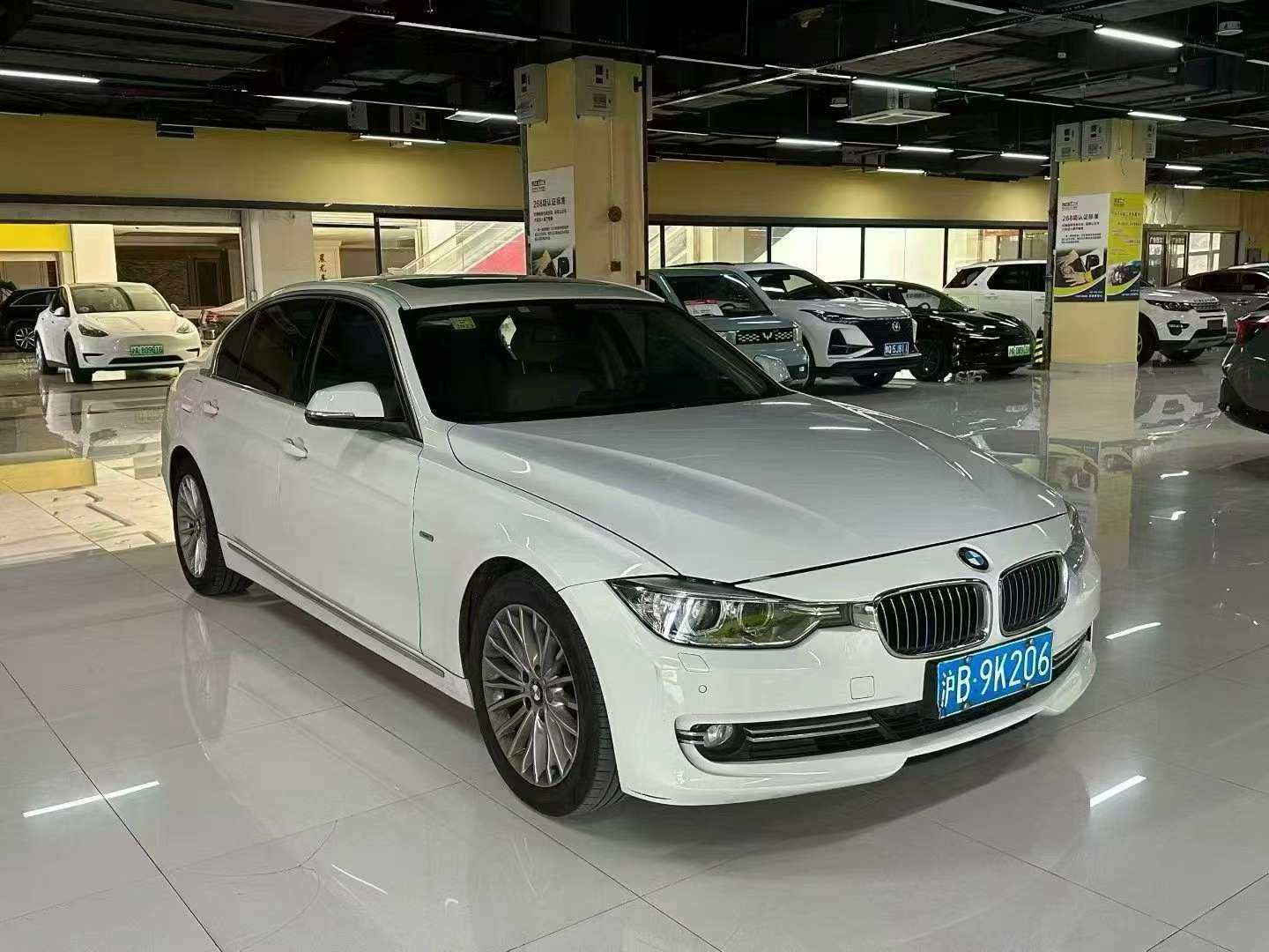 BMW 3 Series 2015 320Li Luxury Edition 3