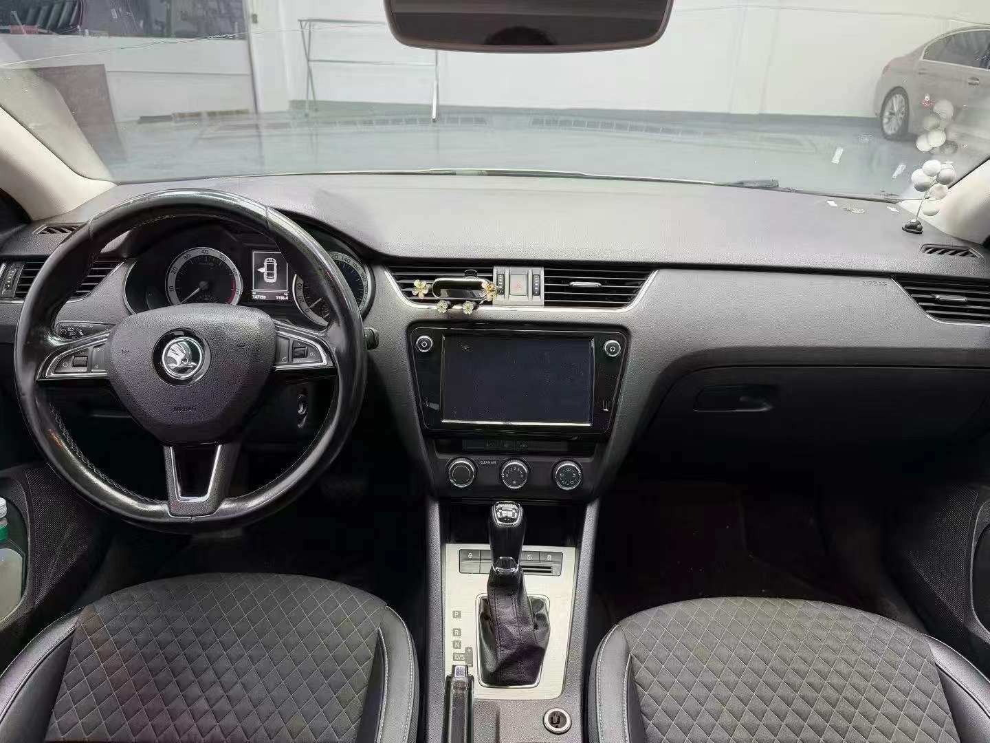 Skoda Octavia 9