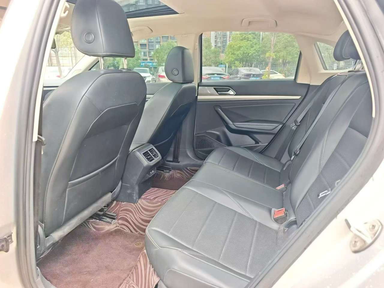 Volkswagen Lavida 2021 Lavida Plus 1.5 Automatic High Trim Sunroof 9