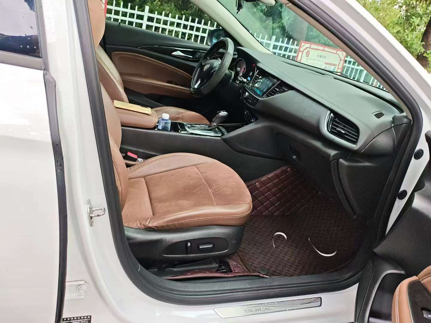 Buick Regal 1.5T Elite 8