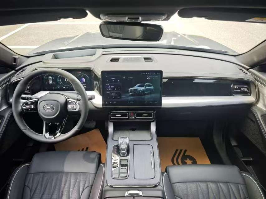 GAC GS8 2022 Hybrid 2WD Premium 6-Seater 9