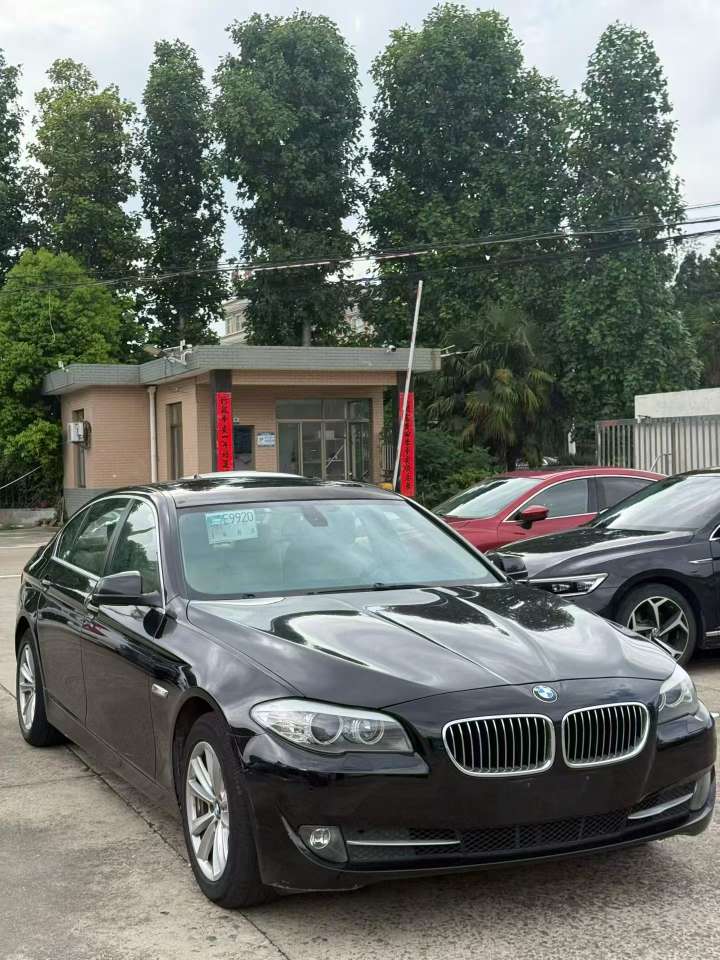 BMW 5 Series 2011 2.5L Automatic Sunroof 3
